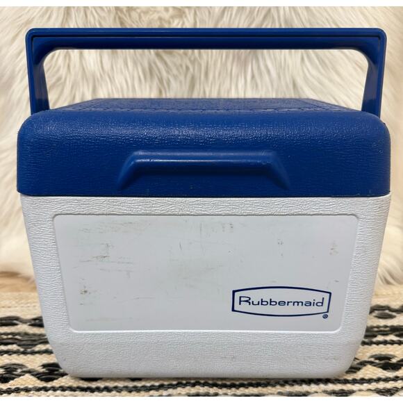 Vintage Rubbermaid Blue & White Cooler  1 Gallon Lunchbox Ice Chest  1980s - Picture 1 of 5